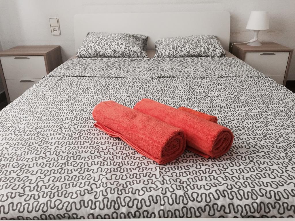 Camp Nou Apartment Wifi برشلونة المظهر الخارجي الصورة
