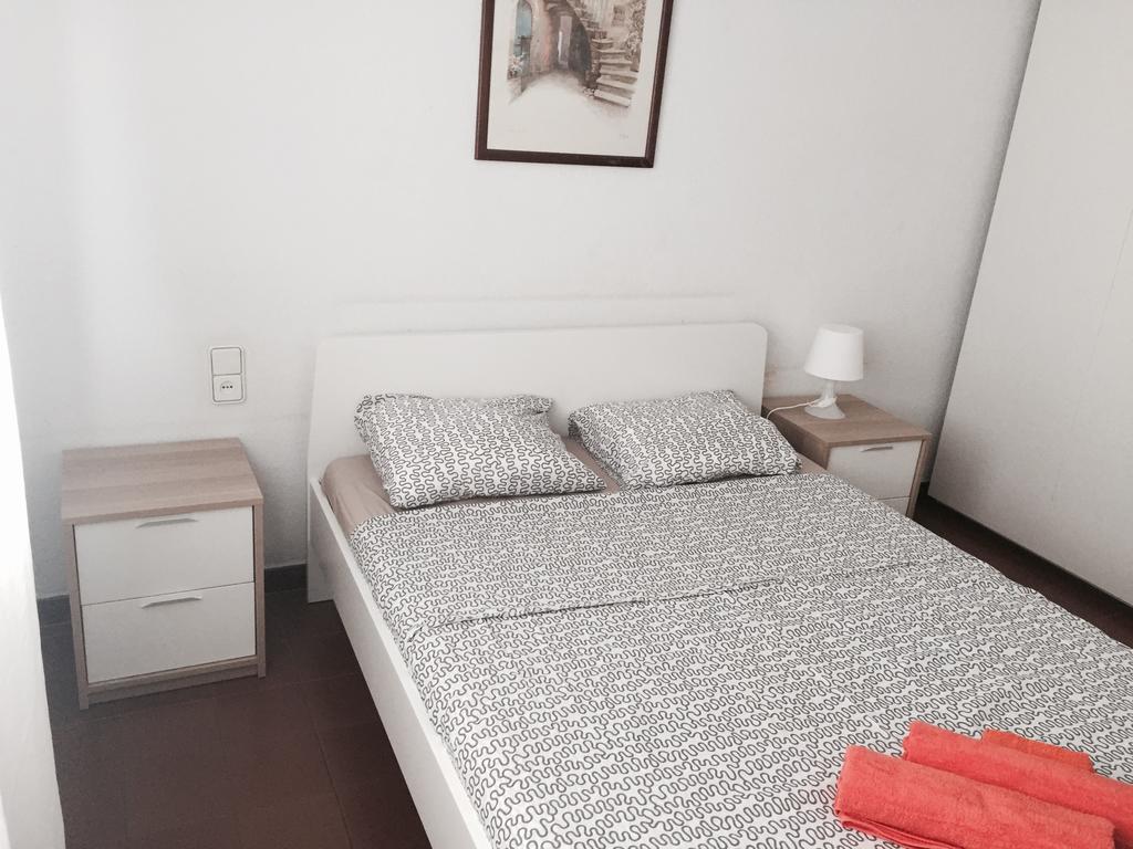 Camp Nou Apartment Wifi برشلونة المظهر الخارجي الصورة